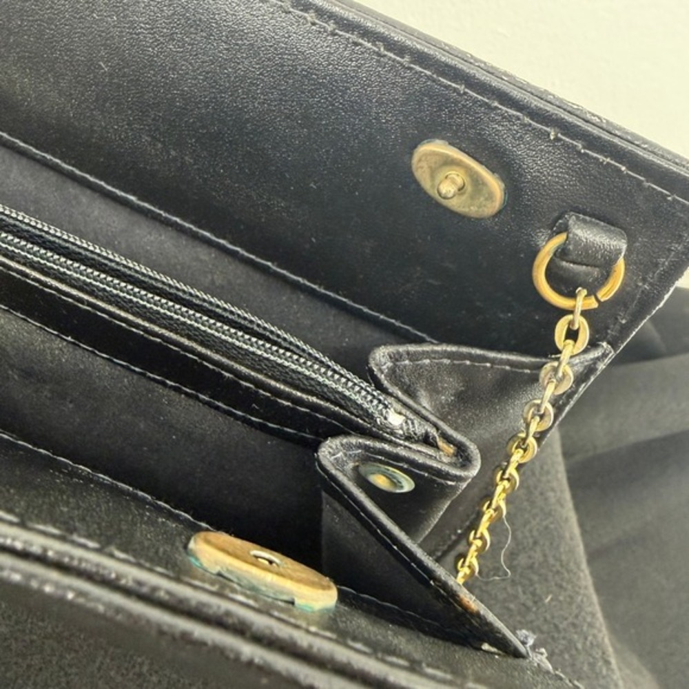 Black Leather Clutch Vintage Cuero Vaca Chain Purse Gold Logo Handbag Argentina - Picture 11 of 15